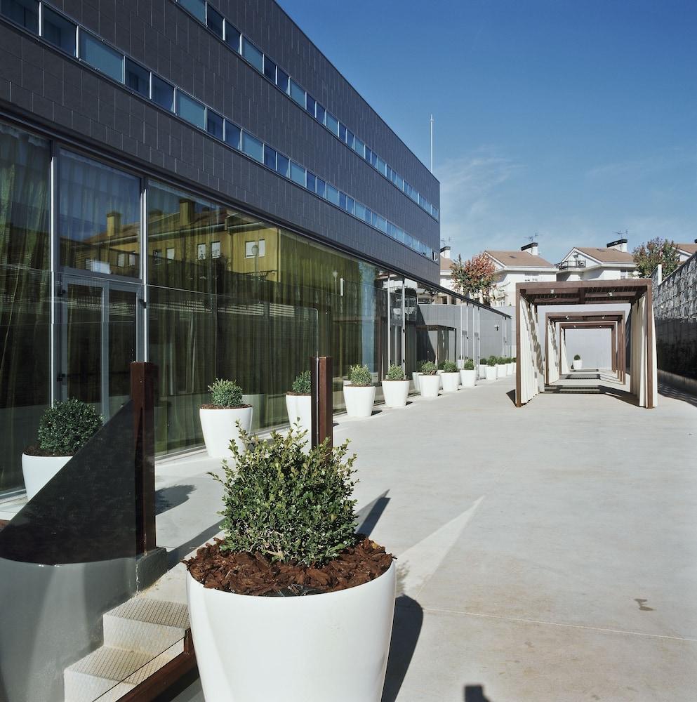 Exe Zizur Pamplona Hotel Zizur Mayor Luaran gambar