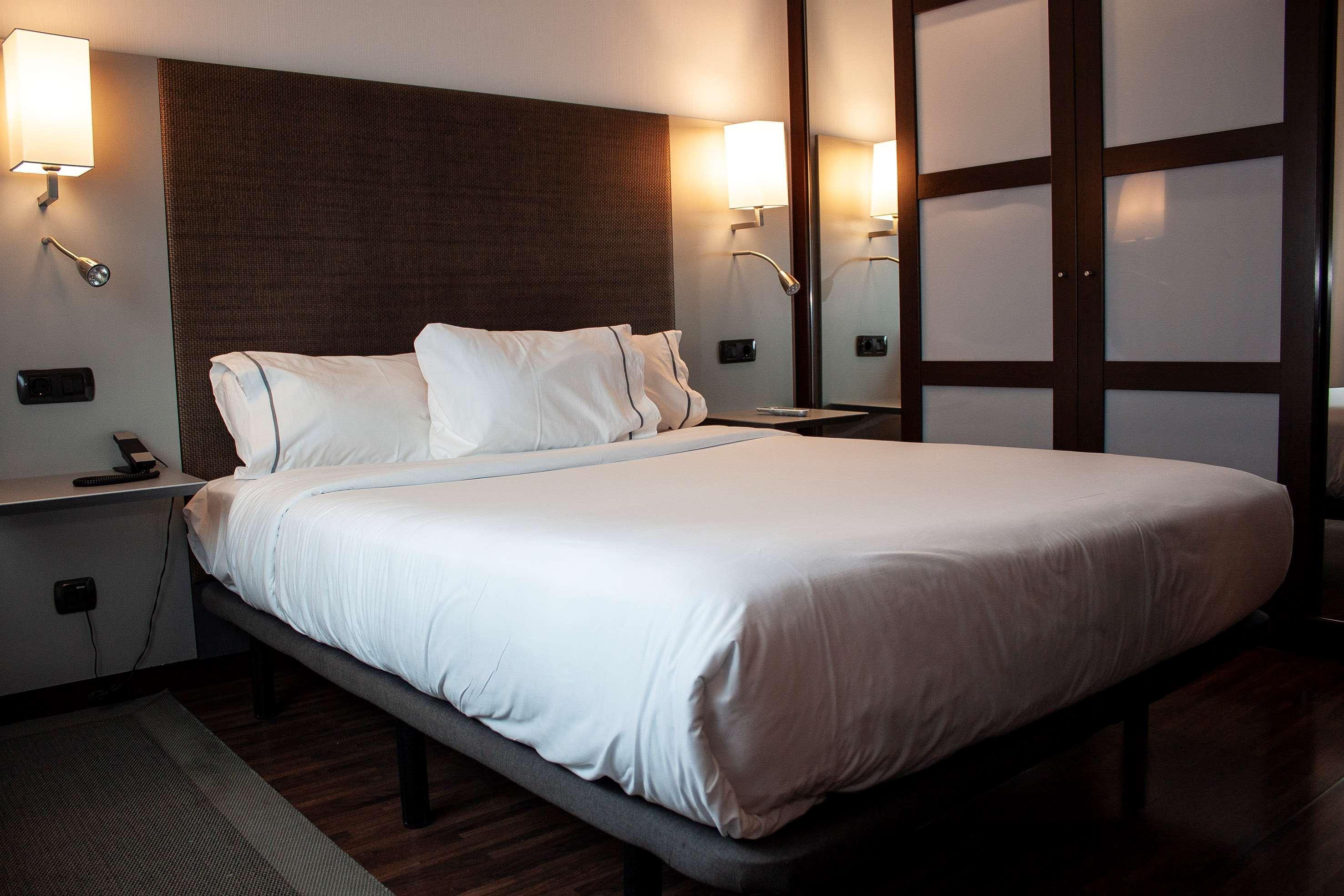 Exe Zizur Pamplona Hotel Zizur Mayor Luaran gambar